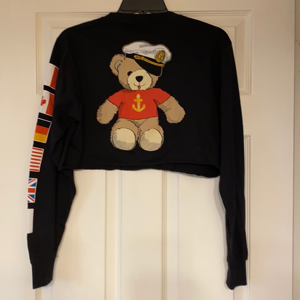 Cropped long sleeve tee